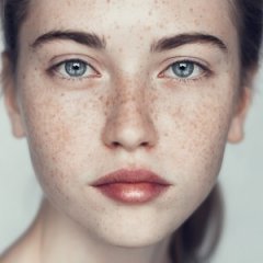 This is What Happens to Your Face When You Stop Wearing Makeup