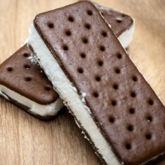 The Real Reason Why Walmart Ice Cream Sandwiches Don't Melt The Real Reason Why Walmart Ice Cream Sandwiches Don't Melt