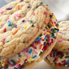 Throw-Together Summer Desserts With 5 Ingredients or Fewer Throw-Together Summer Desserts With 5 Ingredients or Fewer