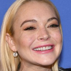 Lindsay Lohan Gets Punched After Harassing Homeless Family