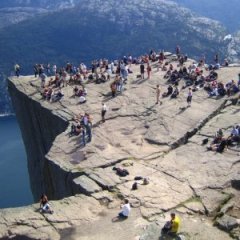 How Geologists Are Minding Preikestolen's Gap
