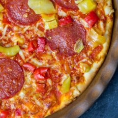 All Your Favorite Frozen Pizzas Ranked From Best to Worst All Your Favorite Frozen Pizzas Ranked From Best to Worst