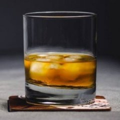 The 5 Best Nightcaps to Drink Before Bed The 5 Best Nightcaps to Drink Before Bed