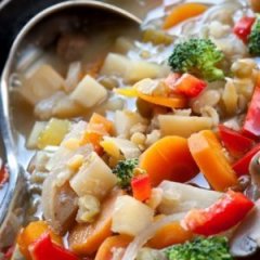 Super-Healthy Crock Pot Meals Everyone Will Love