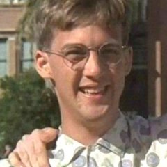 '90s TV Nerds That Grew Up To Be Gorgeous '90s TV Nerds That Grew Up To Be Gorgeous