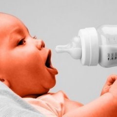 The Bottle Feeding Myths New Parents Can Totally Ignore