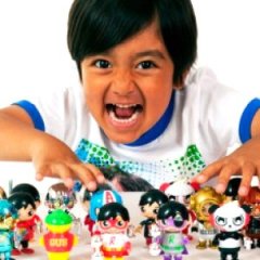 7-Year-Old Leads YouTube's Highest-Paid List