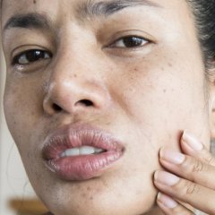 9 Signs You're Not Drinking Enough Water