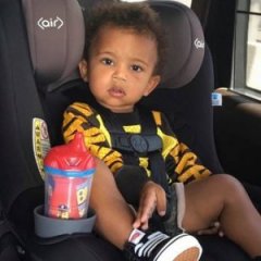 Kim Kardashian Defends Car Seat Photo That Sparked Criticism Kim Kardashian Defends Car Seat Photo That Sparked Criticism