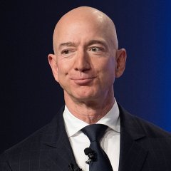 World's Wealthiest People Made $2.5B a Day in 2018 World's Wealthiest People Made $2.5B a Day in 2018