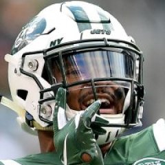 Jamal Adams' Tackle Sent Patriots' Mascot to the Hospital Jamal Adams' Tackle Sent Patriots' Mascot to the Hospital