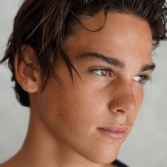 Pierce Brosnan's Son is One Gorgeous Supermodel Pierce Brosnan's Son is One Gorgeous Supermodel