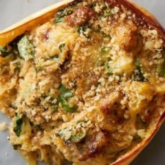 Stuffed Spaghetti Squash with Sausage and Spinach Stuffed Spaghetti Squash with Sausage and Spinach