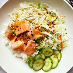 Tazones de salmón teriyaki fáciles y deliciosos